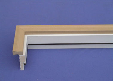 Bâtis blancs de PVC de vinyle de 10ft de bâtis décoratifs à l'épreuve UV de PVC pour la maison