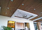 Panneaux de plafond composés en plastique en bois suspendus pour le bureau/hôtel