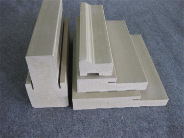 Profils de moulage de PVC de haute densité durable pour la protection de châssis de fenêtre de porte