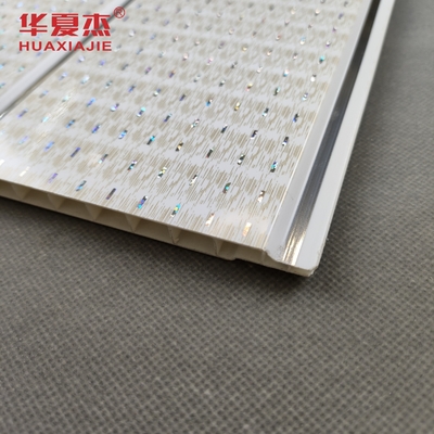 Ligne moyenne panneaux de plafond d'argent de cannelure de PVC