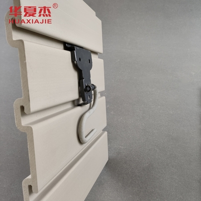 Bon prix PVC doux Slatwall de rayonnage/garage de mur de garage avec le PVC cellulaire pour l'usine en ligne