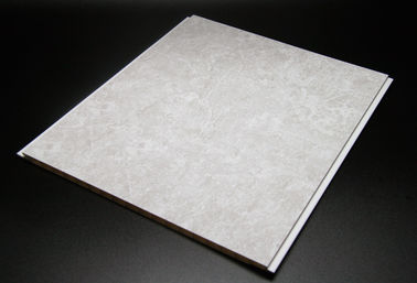 Bon prix Largeur du revêtement 40cm de mur de PVC d'isolation thermique avec haut brillant en ligne