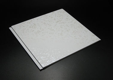 Bon prix panneaux de mur imperméables de salle de bains de PVC d'épaisseur de 10mm pour l'hôtel décoratif en ligne