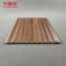 La longueur composée en plastique en bois irritante du panneau de mur 2.9m/3m a adapté aux besoins du client