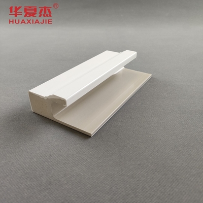 Panneaux de plafond en PVC pour la décoration et le stratification 250 mm x 5 mm Panneaux de plafond en PVC en vinyle