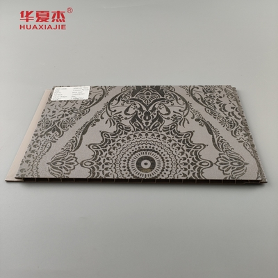 Panneau murale en PVC de design de luxe laminé à 60% de PVC contenant du PVC anti rayures Panneau de décoration en PVC pour mur