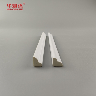 Coût de gros Prix de moulage en PVC Perles extérieures Vinyle blanc 8FT 13x11mm Matériau de construction à profil en PVC