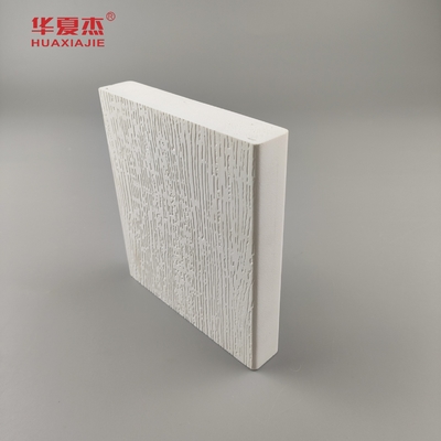 Vente à chaud planche à découpage en vinyle blanc 5/4IN*6IN*12FT planche à mouler en PVC à motifs en bois