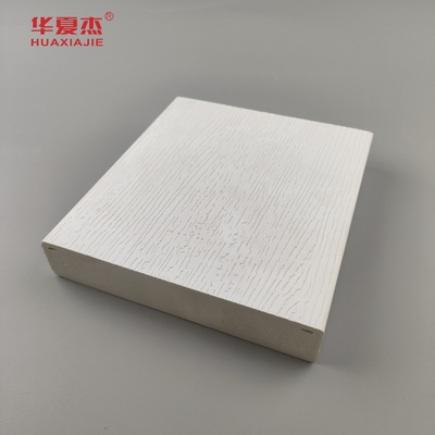 Vente à chaud planche à découpage en vinyle blanc 5/4IN*6IN*12FT planche à mouler en PVC à motifs en bois