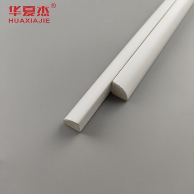 Vente à chaud moulures en PVC 1/2'' Quartier rond vinyle blanc 12' Profil imperméable en PVC décoration intérieure