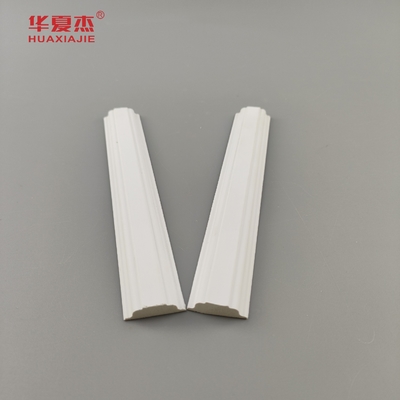 Décoration et profil en motifs en PVC de 22x6 mm