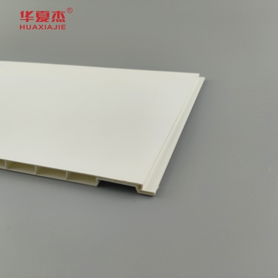 Panneau de plafond en pvc de design moderne 12' panneau mural en pvc de couleur blanche décoration intérieure de bâtiment