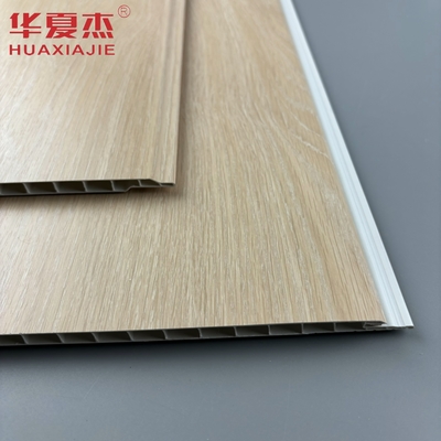 Moderne design en bois de chêne couleur panneau mural en PVC en forme de U panneau intérieur en PVC matériau de construction imperméable à l'humidité