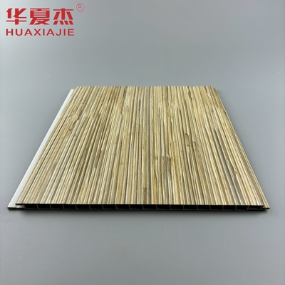 Moderne Design Grains de bois Pvc Panneau mural Laminé Surface Panneau de plafond Décoration pour l'intérieur et l'extérieur de la maison