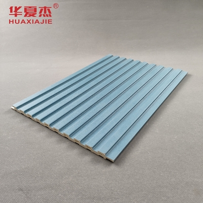 Panneau de mur et de plafond en bois plastique composite imperméable à l'eau (WPC) à usage extérieur