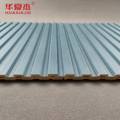 Panneau de mur et de plafond en bois plastique composite imperméable à l'eau (WPC) à usage extérieur