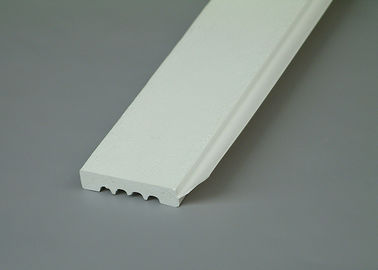 Moulures décoratives en mousse résistante à l'humidité, profil de décoration en PVC