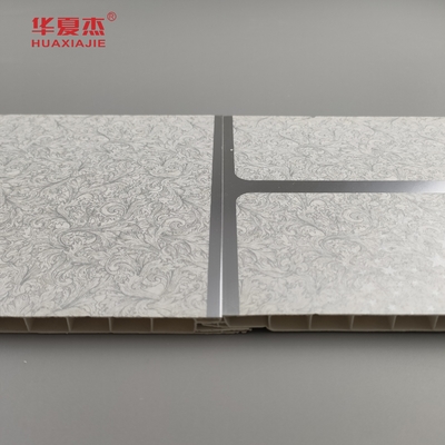 Panneaux de plafond en PVC légers résistant à l'humidité 2,64 kg/m2