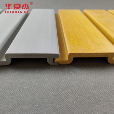 Panneaux en PVC de 300 mm x 17 mm avec longueur personnalisée et excellente résistance aux chocs