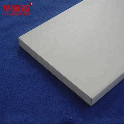 Cadre de porte en WPC intérieur/extérieur en forme carrée pour une durabilité durable