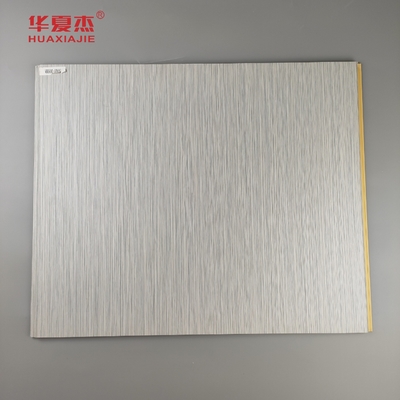 Panneau mural extérieur en composite bois-plastique (WPC) de 600x9mm, facile à installer et nécessitant peu d'entretien
