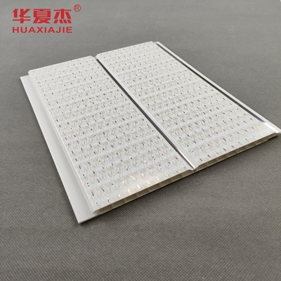 Ligne moyenne panneaux de plafond d'argent de cannelure de PVC