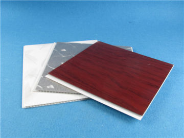 Bon prix Le plafond de baisse de PVC couvre de tuiles les panneaux de plafond en plastique de baisse de garage 2m 3m 4m 5m 6m en ligne
