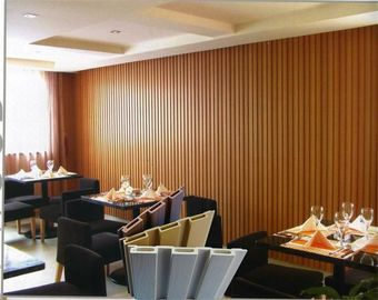 Bon prix Intérieur en bois Intertek de revêtement de mur de salle de bains de conseil composé de WPC en ligne