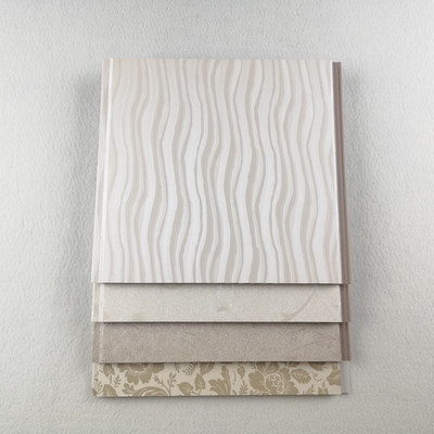 Bon prix Panneaux muraux en plastique stratifiés en bois de salle de bains pour des conceptions en ligne
