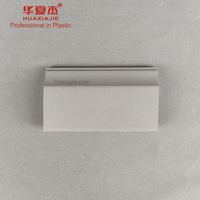 Bon prix Anticorrosion de conception de Fadeproof Grey Pvc Mouldings For Hall en ligne