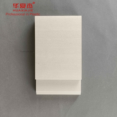 Bon prix Bâti à haute densité d'équilibre de PVC décoratif pour la décoration de mur de Chambre en ligne