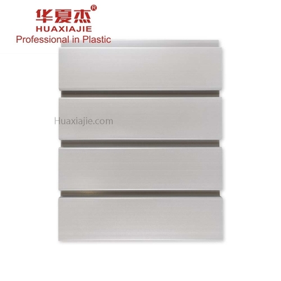 Bon prix PVC cellulaire Grey Slatwall Panel For Garage nettoyé facile en ligne