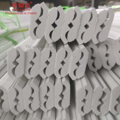 Bon prix Hauts bâtis brillants de PVC d'anti corrosion pour l'intérieur à la maison en ligne