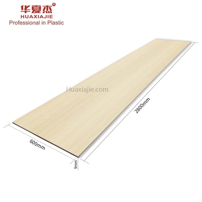 Bon prix Panneau de mur en bois de Wpc de couleur d'intérieur pour Hall Design 2800x600x9mm en ligne