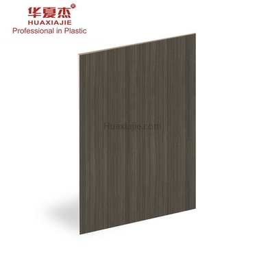 Bon prix Antiseptique intégré décoratif de panneau de garniture de PVC 4x8 en ligne