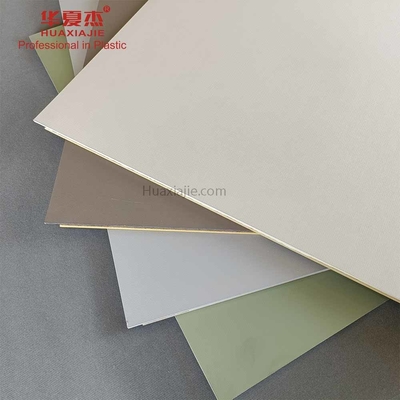 Bon prix Panneau de mur antiseptique de Wpc pour la décoration 2800*600*9mm en ligne