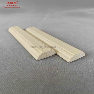 Bon prix Bâti en bois adapté aux besoins du client de plinthe d'équilibre de PVC pour la décoration de panneau de mur en ligne