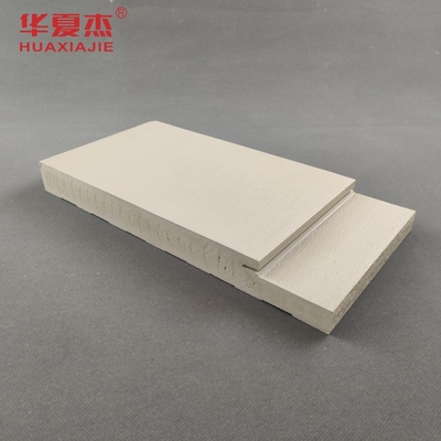 Bon prix Cadre de porte moderne imperméable de WPC pour l'emballage à la maison de décoration dans la boîte de carton en ligne