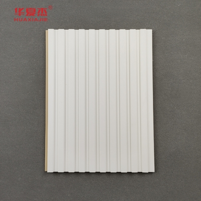 Bon prix Panneau mural en PVC WPC de haute qualité Conception blanche pour décoration murale de fond TV en ligne