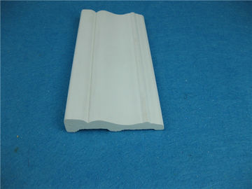 Bon prix L'extrusion écologique blanche de PVC profile des profils de PVC pour le couloir en ligne