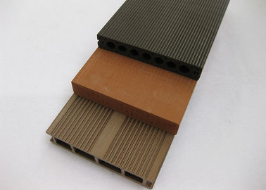 Bon prix Decking composé extérieur du l'Anti-insecte WPC pour le Decking du × 25mm du dock 140mm en ligne