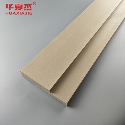 Cadre de porte en WPC intérieur / extérieur en forme carrée pour une durabilité durable