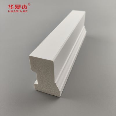 Bon prix Profils expulsés audacieux en bois solide de composé de brique en plastique décorative de PVC en ligne