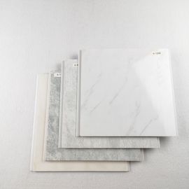 Bon prix Revêtement/feuilles ignifuges de mur de PVC perforées pour décoratif en ligne