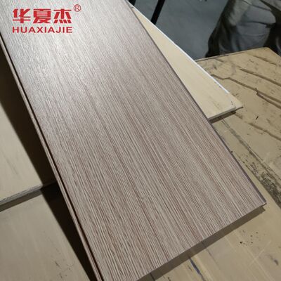 Bon prix Panneaux muraux en PVC imperméables au design moderne et faciles à installer pour des espaces intérieurs élégants en ligne