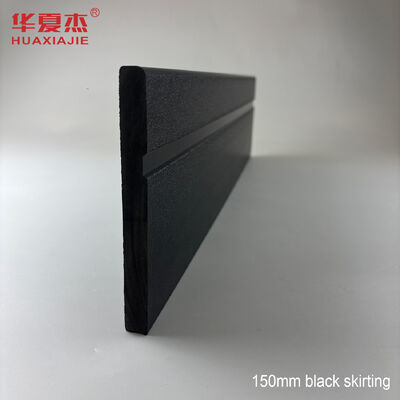 Bon prix Nouveau produit Pvc Base Borad Noir Couleur Pvc Skirting Facile à installer à l'épreuve de l'humidité pour la décoration des murs en ligne