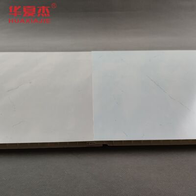 Bon prix Impression de panneaux muraux en PVC intérieurs Panneaux en PVC parfaits pour les projets de revêtement de murs de bureaux, d'hôtels et de résidences en ligne