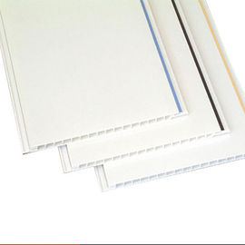 Bon prix Panneaux de plafond de PVC de carbonate de calcium, panneaux de mur décoratifs intérieurs de PVC en ligne