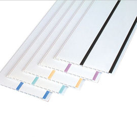 Bon prix Impression étanche à l'humidité perforée de panneaux de plafond de PVC pour la décoration à la maison en ligne