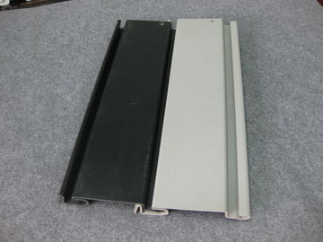 Bon prix Complice cellulaire de Grey Garage Wall Panels And Slatwall pour le stockage en ligne